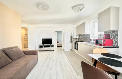 Rental of a cozy 3-room apartment, 70 m², in Brașov, Romania